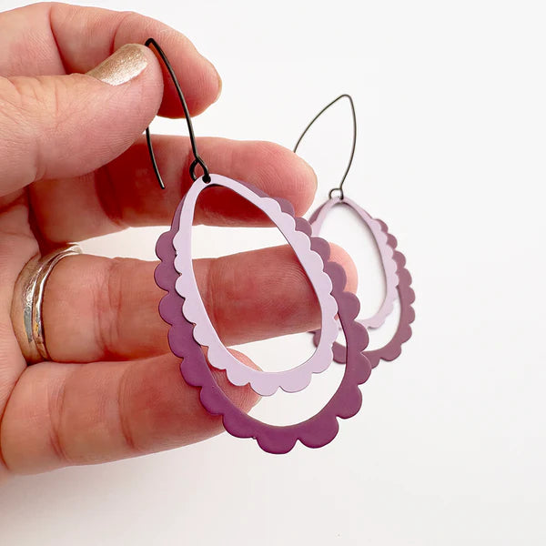 Denz Midi Double Scallop Earrings | Lilac & Burgundy