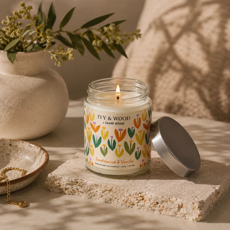 Ivy & Wood Bloom Candle | Sandalwood and Vanilla