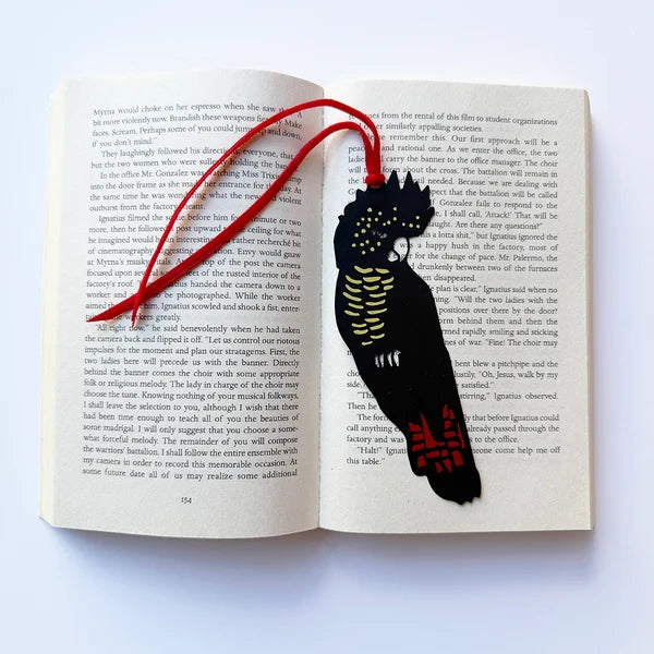 Denz Bookmark | Red Tail Black Cockatoo