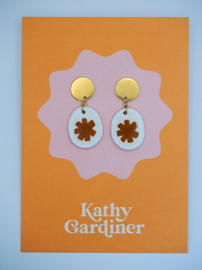 Kathy Gardiner Earrings | Latte Flores Drop Studs
