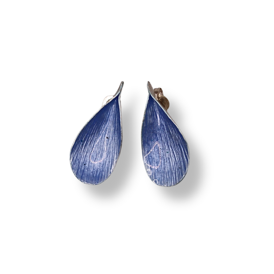 Mari Hirata Earrings | Flitter Studs Baby Blue