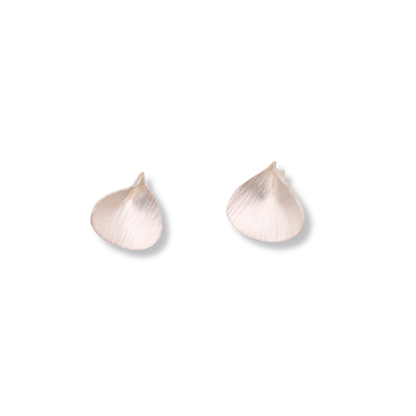 Mari Hirata Earrings | Flutter Studs