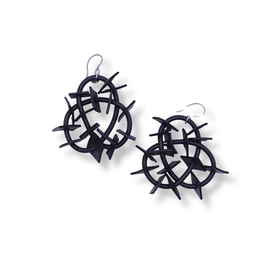 Mika's Design Square Lace Earrings | Black