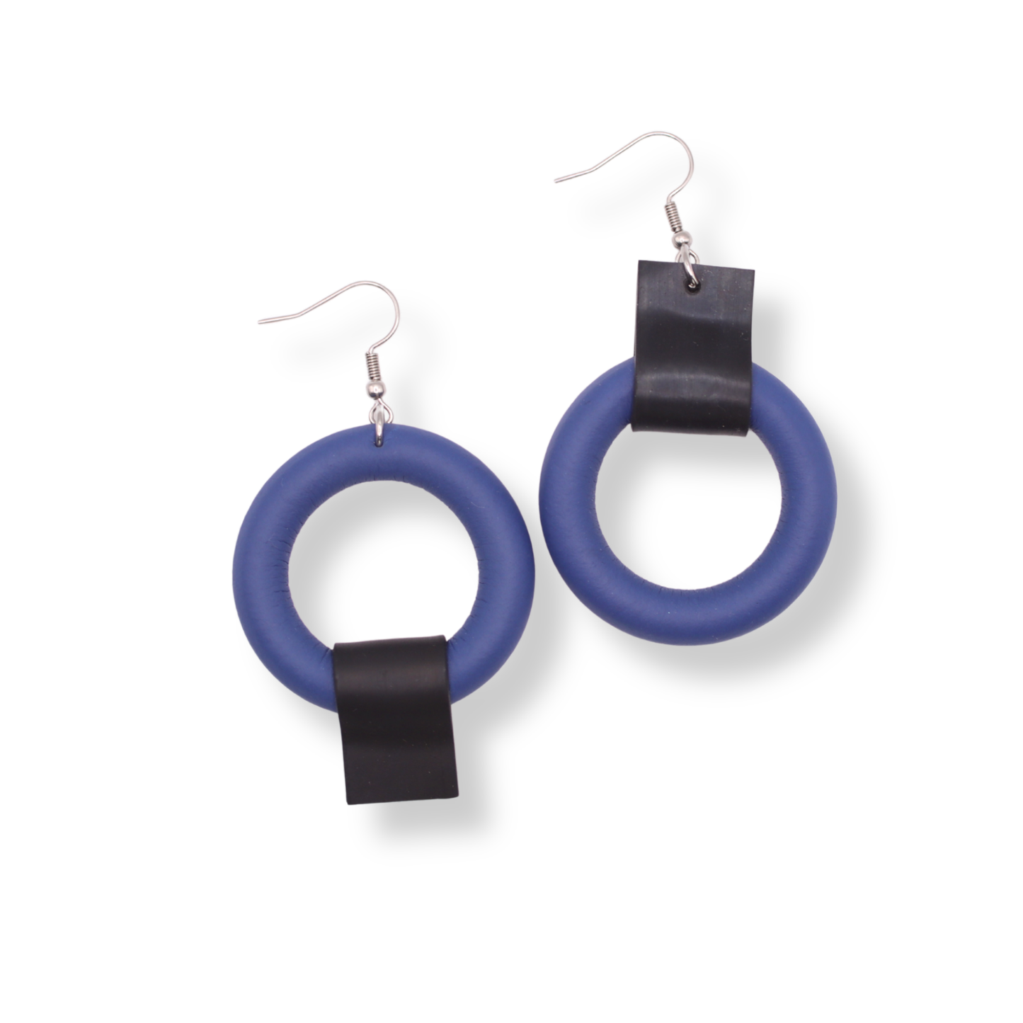 Mika's Design +_O Earrings | Blue Black