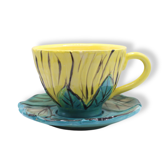 Monte Lupo Flower Teacup and Saucer Set #4