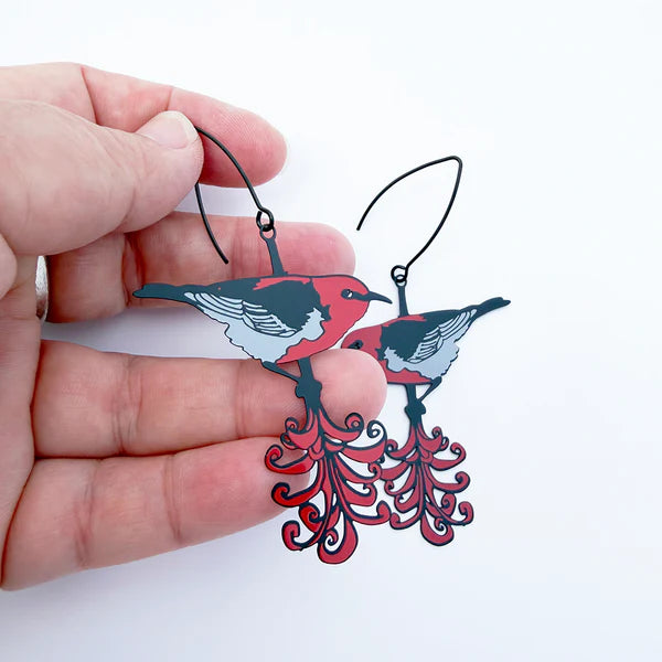 Denz Scarlet Honeyeater Earrings | Black, Grey & Red