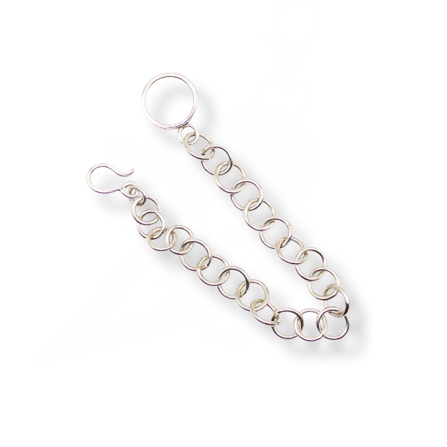 Vivien Bedwell Bracelet | Round Link Chain with Textured Loop Clasp