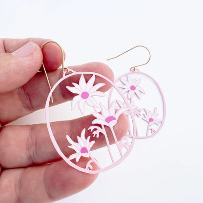 Denz Midi Flannel Flower Earrings | Pink